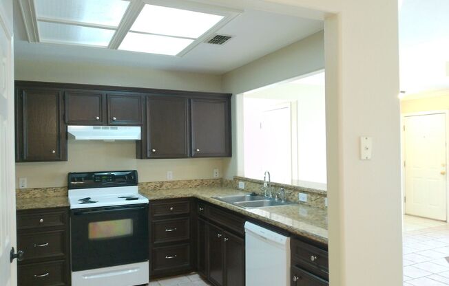 610 Kaipo - 2/Bed 2/Bath - $1675/month