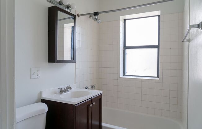 2 beds, 1 bath, 500 sqft, $1,675, Unit 3162-3