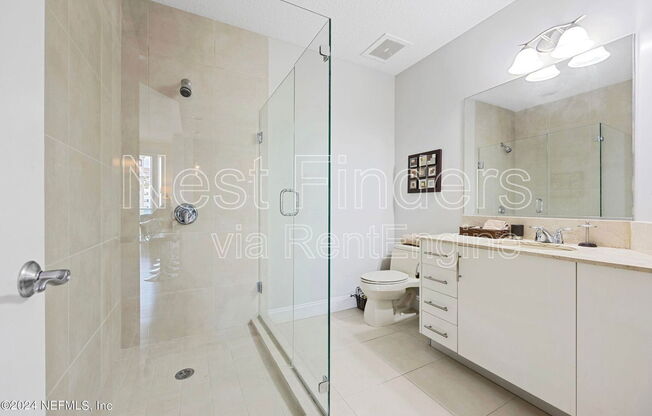 2 beds, 2 baths, 1,337 sqft, $2,595, Unit 1701
