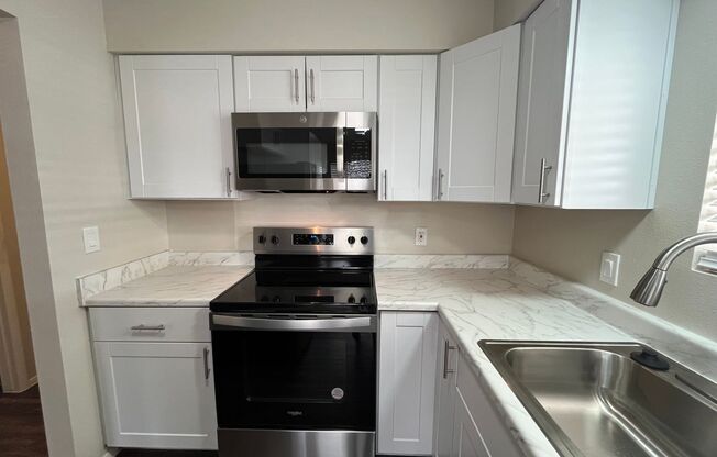 1 bed, 1 bath, 600 sqft, $1,195, Unit A