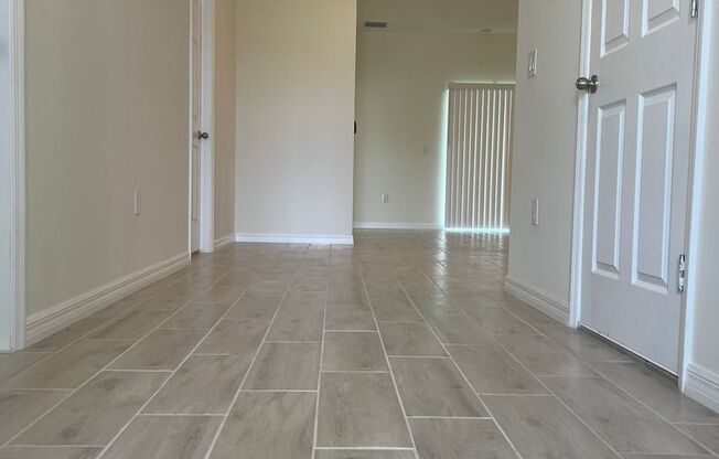 Beautiful 3 Bedroom Two Bath Duplex