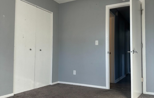 2 beds, 1 bath, 750 sqft, $1,349, Unit 1624-12