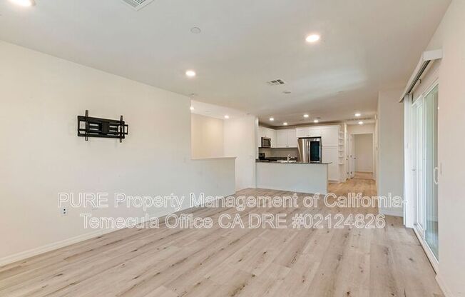 28380 ORIOLE WAY