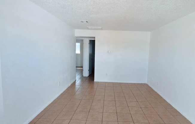 2601 E. Monte Cristo
