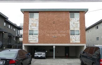 2032 NORTHWEST 59 ST