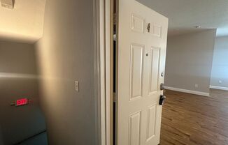 2 beds, 2 baths, 946 sqft, $1,600, Unit Unit 4