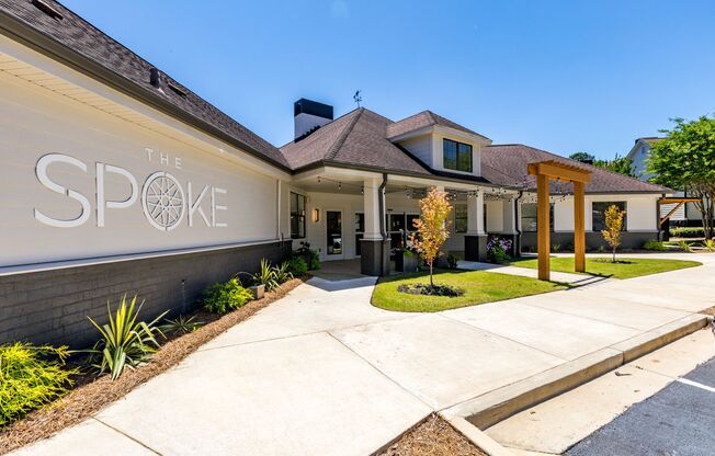 2 beds, 2 baths, 933 sqft, $1,685, Unit C-133