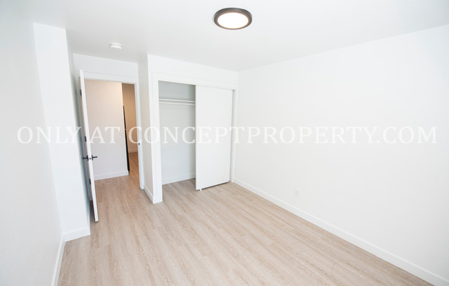 2 beds, 1 bath, 894 sqft, $1,699, Unit 05
