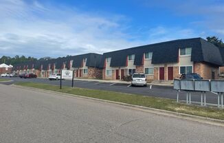 2 beds, 1 bath, 1,000 sqft, $960, Unit 2160 - Unit C4