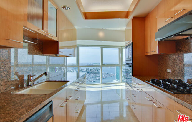 2 beds, 2.5 baths, 2,075 sqft, $10,000, Unit 1709