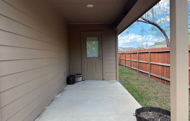 3 beds, 2 baths, $2,195