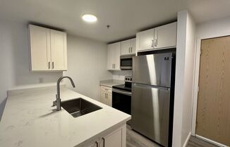 1 bed, 1 bath, 600 sqft, $1,565, Unit Unit 108