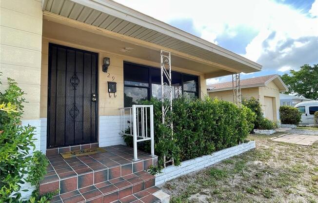 29 WESTWOOD TER N