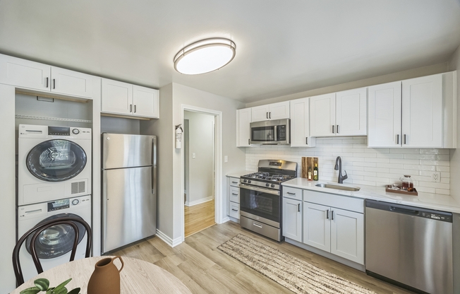 Eagle Rock Apartments at Maplewood