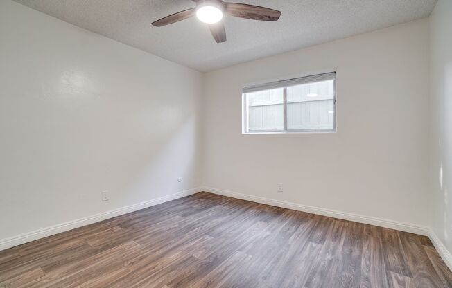 1 bed, 1 bath, $2,400, Unit 6