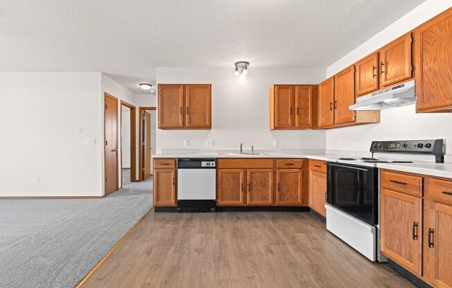 Sunshine Court Apartments