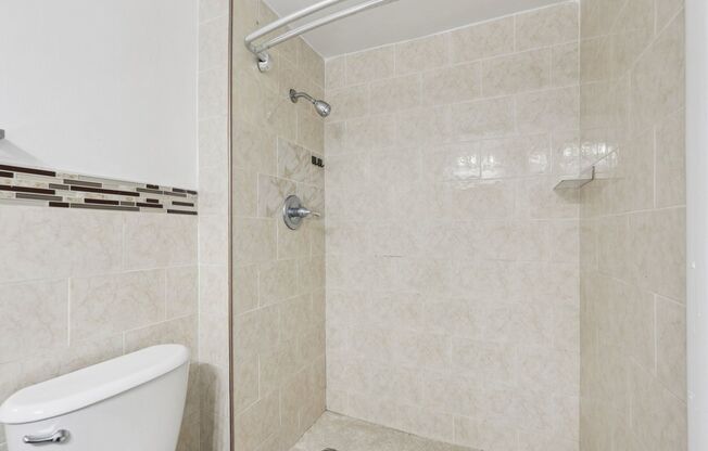 2 beds, 2 baths, 1,110 sqft, $2,300, Unit 211S