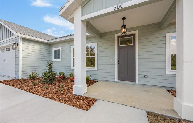 New Construction 3/2 in Bronson