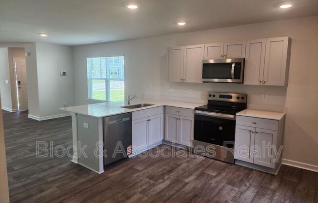 8640 BRIXTON SHAY DR