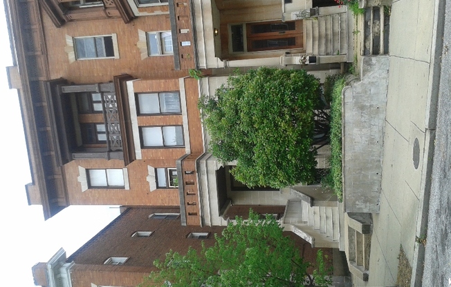 2339 EUTAW PL