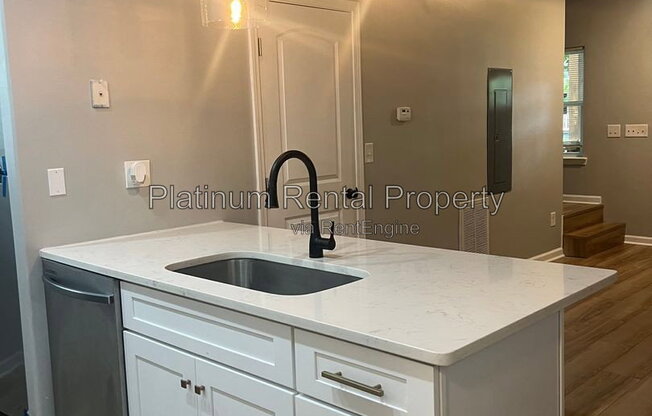223 FLETCHER ST SW