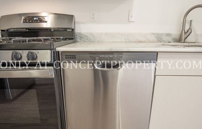 3 beds, 2 baths, 1,150 sqft, $2,799, Unit 220