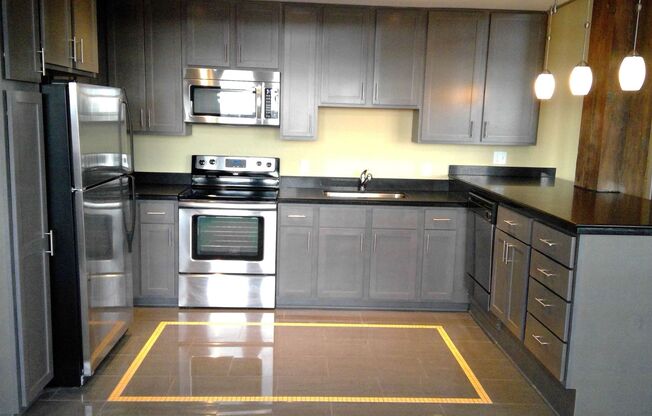 1 bed, 1 bath, 934 sqft, $1,158, Unit 106