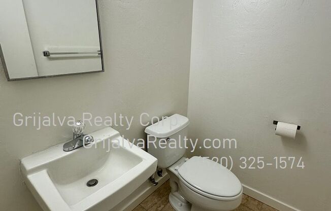 3 beds, 2.5 baths, 1,450 sqft, $1,500, Unit 2462