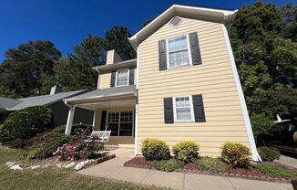 Charming 3BD, 2.5BA Durham Home with a Fenced Yard In a Great Location Near Duke University and Hospital