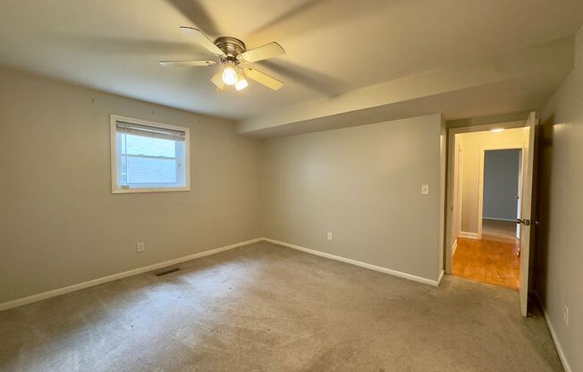 Charming 3 Bedroom/2 Bathroom Apartment in Cockeysville, MD!