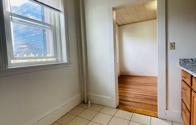 1 bed, 1 bath, 471 sqft, $2,900, Unit 14P-15