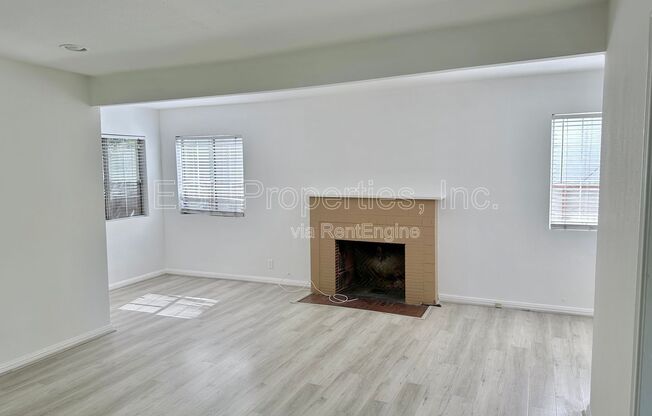 358 N SAN VICENTE BLVD