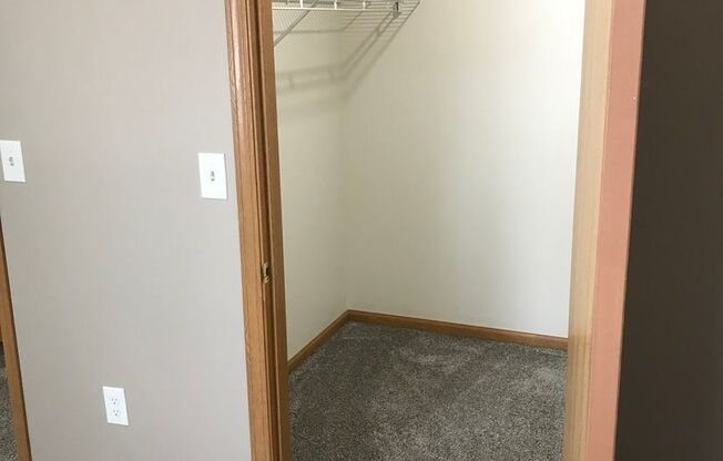 1 bed, 1 bath, 772 sqft, $1,039, Unit 3-105