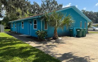 2/2 Duplex with Flex Room