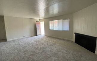 2 beds, 1 bath, $2,500