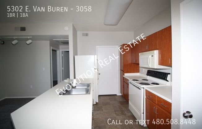 5302 E Van Buren St Apt 1015