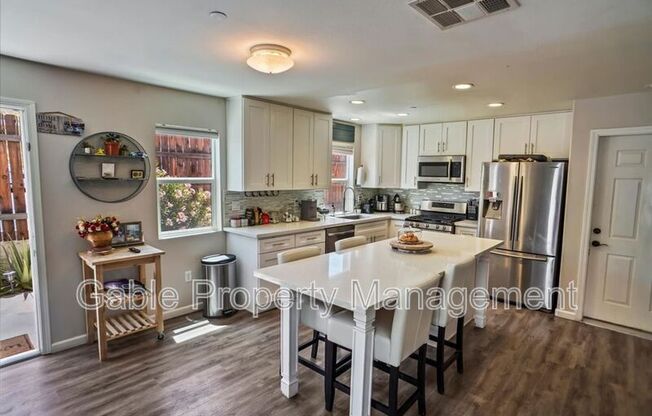 21716 DOSS PL