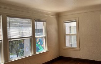 4541 BROOKLYN AVE NE