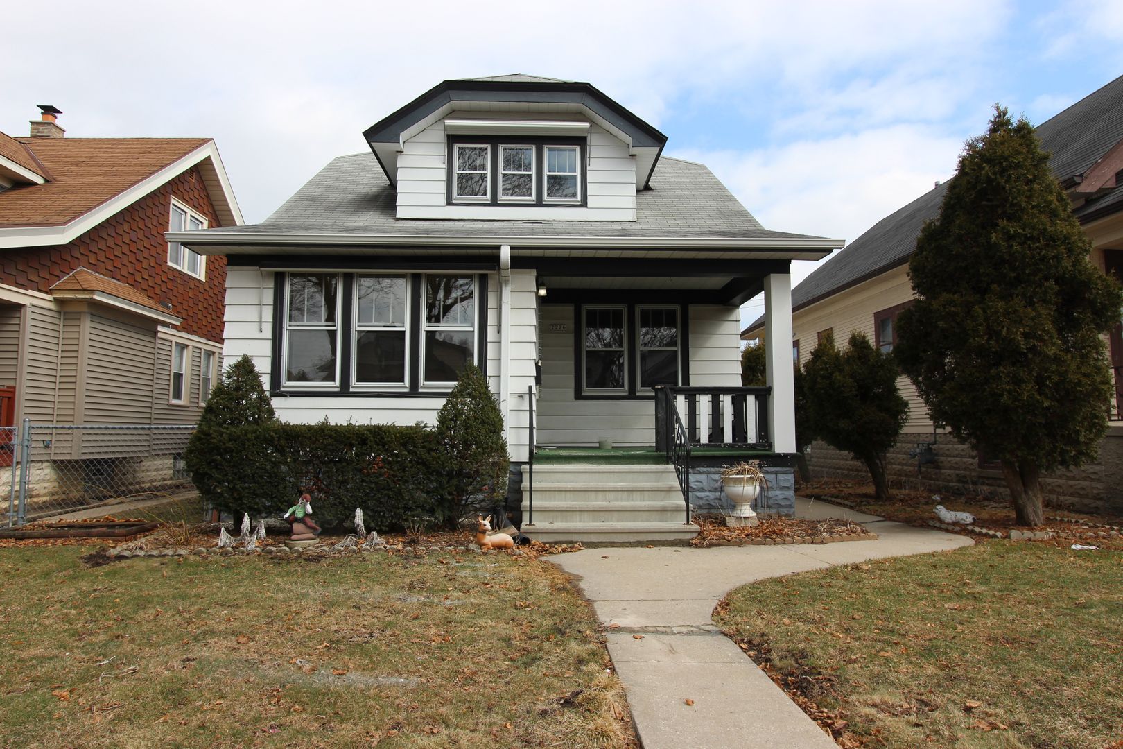 3 Bedroom 1.5 Bath West Allis House for Rent