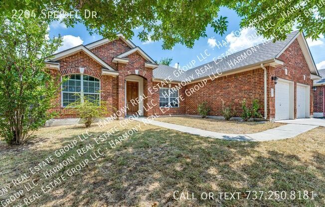 2204 SPEIDEL DR