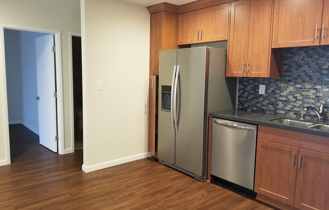 1 bed, 1 bath, 475 sqft, $2,125, Unit 18