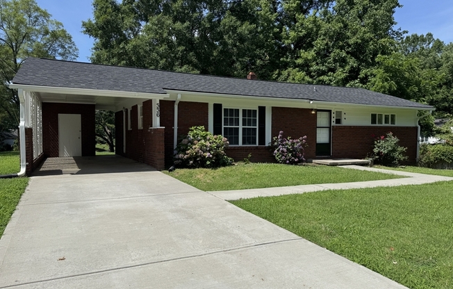 336 CRESTSIDE DR