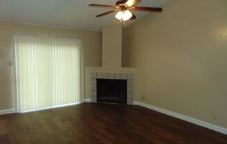 4 beds, 2.5 baths, $1,450