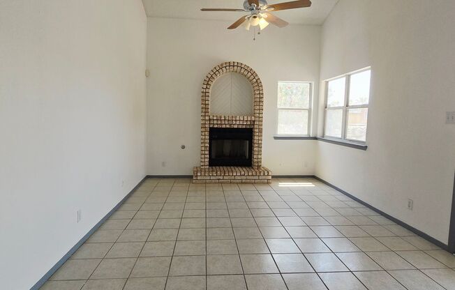 3 bedroom, 2 bath home in West El Paso!
