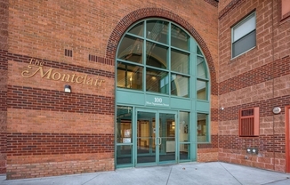 1 bed, 1 bath, 645 sqft, $2,000, Unit 516