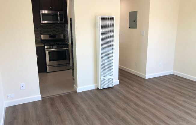 Studio, 1 bath, $1,950, Unit 1481-4