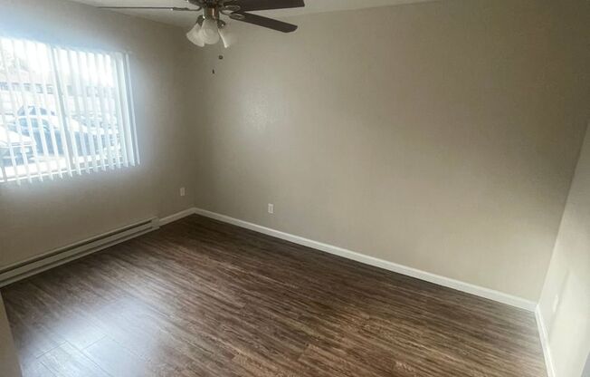 1 bed, 1 bath, 550 sqft, $990, Unit 341