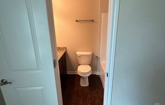 2 beds, 2.5 baths, 1,265 sqft, $1,395, Unit 3202