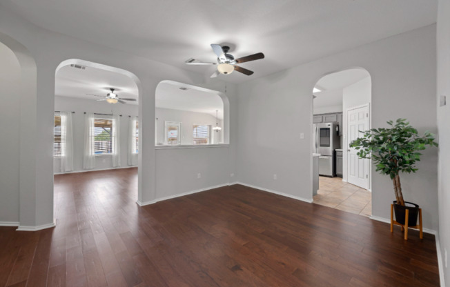 1500 LOCHALINE LOOP