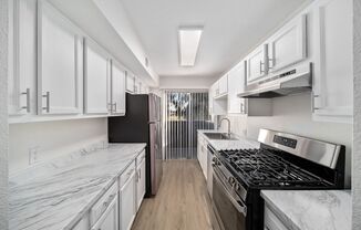 Las Casitas Apartments
